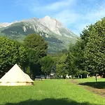 Кемпинг Tentes Glamping Au Le Gerrit A Marsous Arrens-Marsous